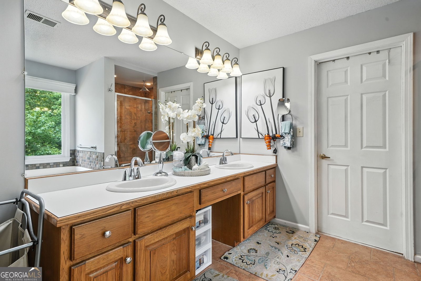 319 Holland Road Dallas - 25
