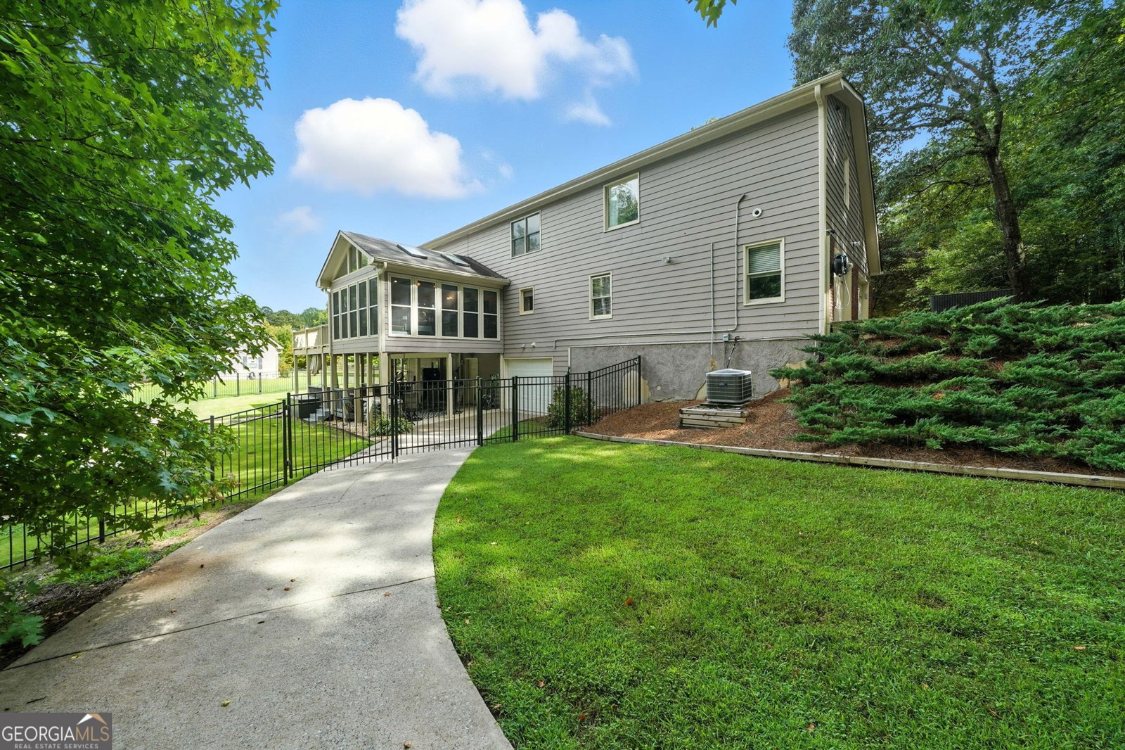 319 Holland Road Dallas - 36