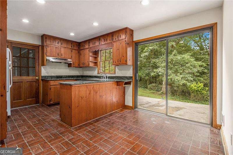 1865 Queens Way Atlanta - 8