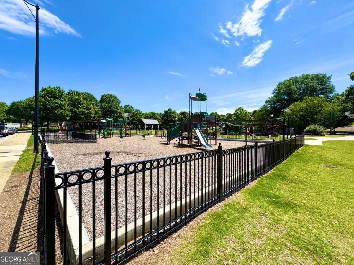 2100 Drew Drive Atlanta - 46