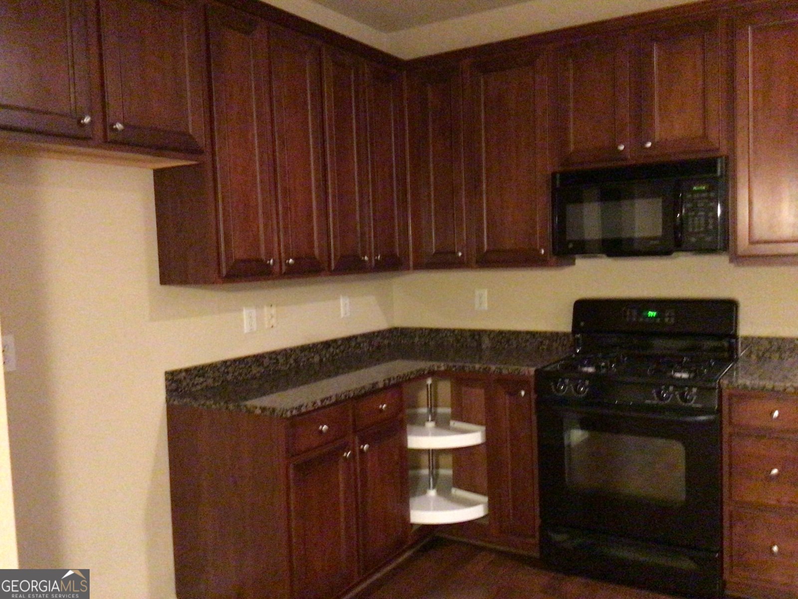 1186 Ridenour Boulevard Kennesaw - 14