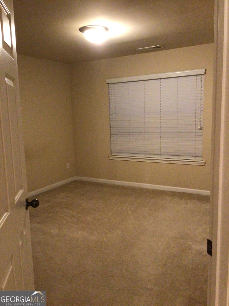 1186 Ridenour Boulevard Kennesaw - 22