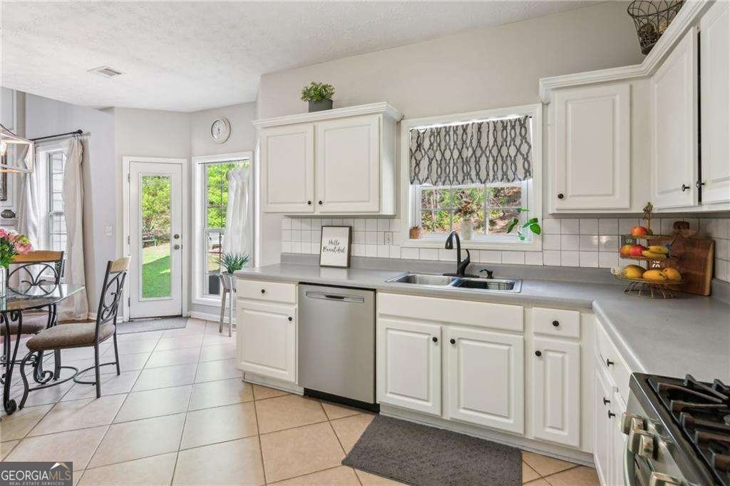 2173 Beacon Crest Drive Buford - 12