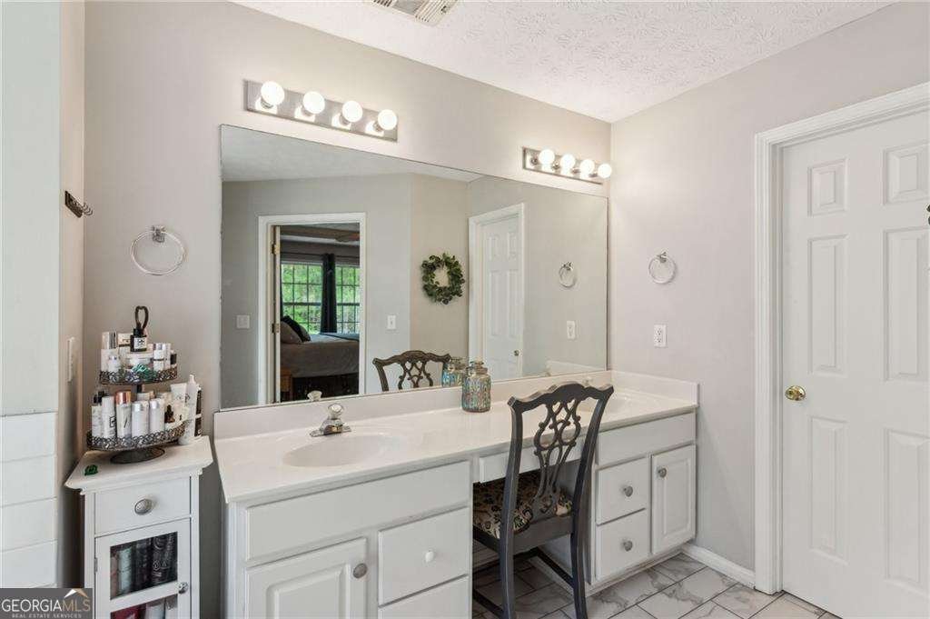 2173 Beacon Crest Drive Buford - 25