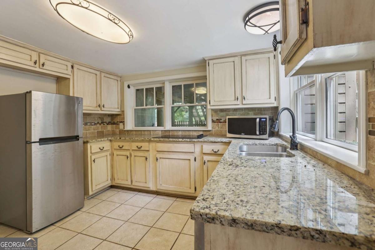 1597 Frazier Road Decatur - 24