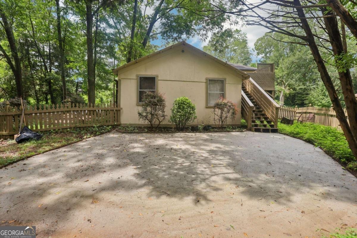 1597 Frazier Road Decatur - 35