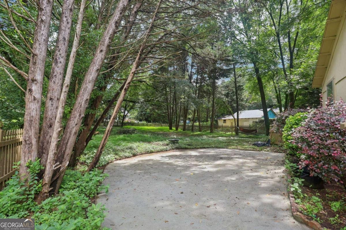 1597 Frazier Road Decatur - 37
