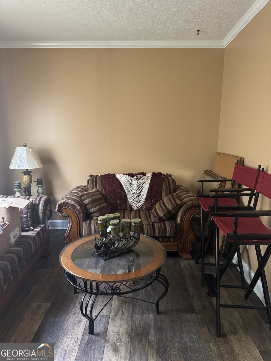 6885 Tell Road Fairburn - 9