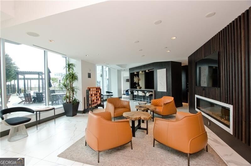 400 Peachtree Street Atlanta - 29