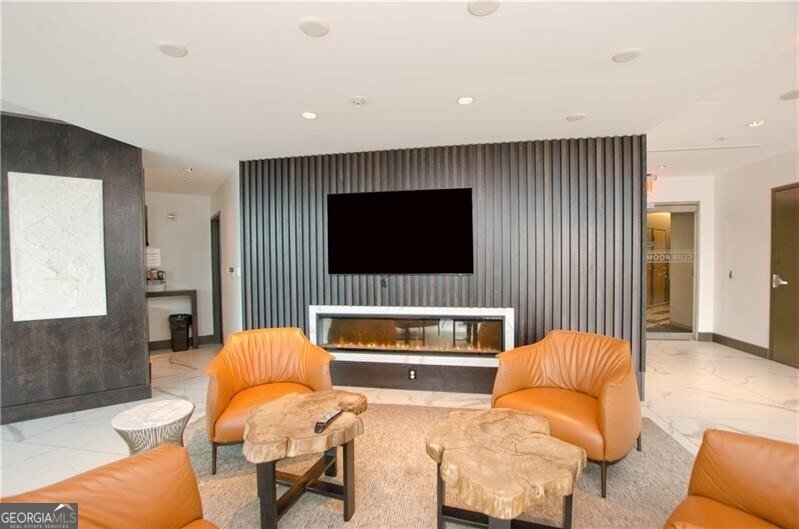 400 Peachtree Street Atlanta - 30