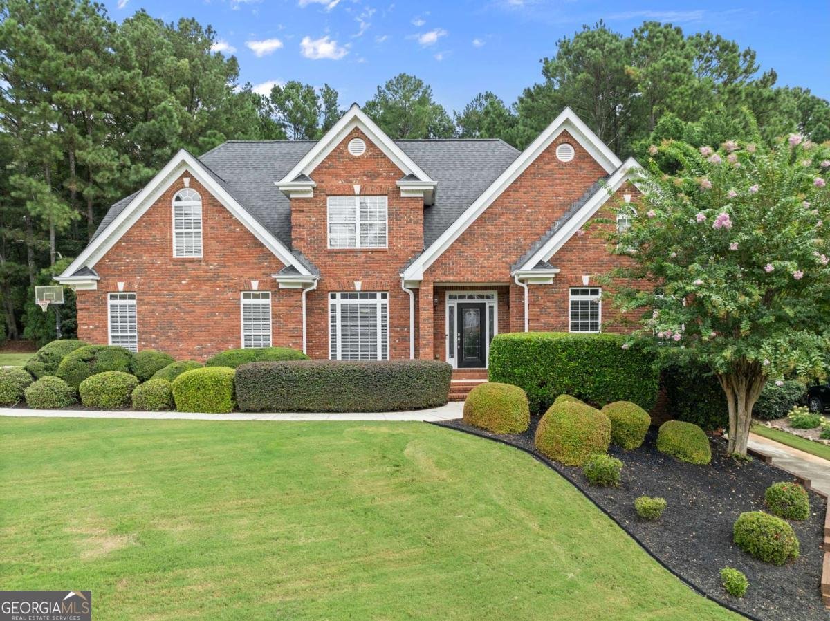 1504 Cleveland Court Loganville - 1