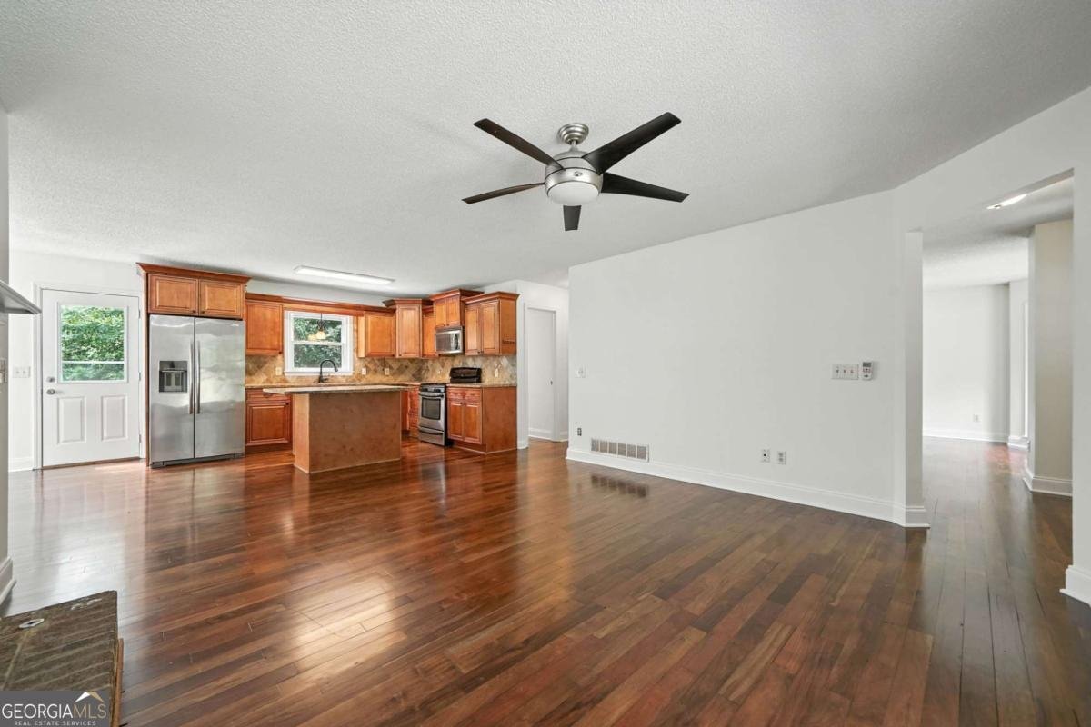 463 Black Forest Run Douglasville - 18