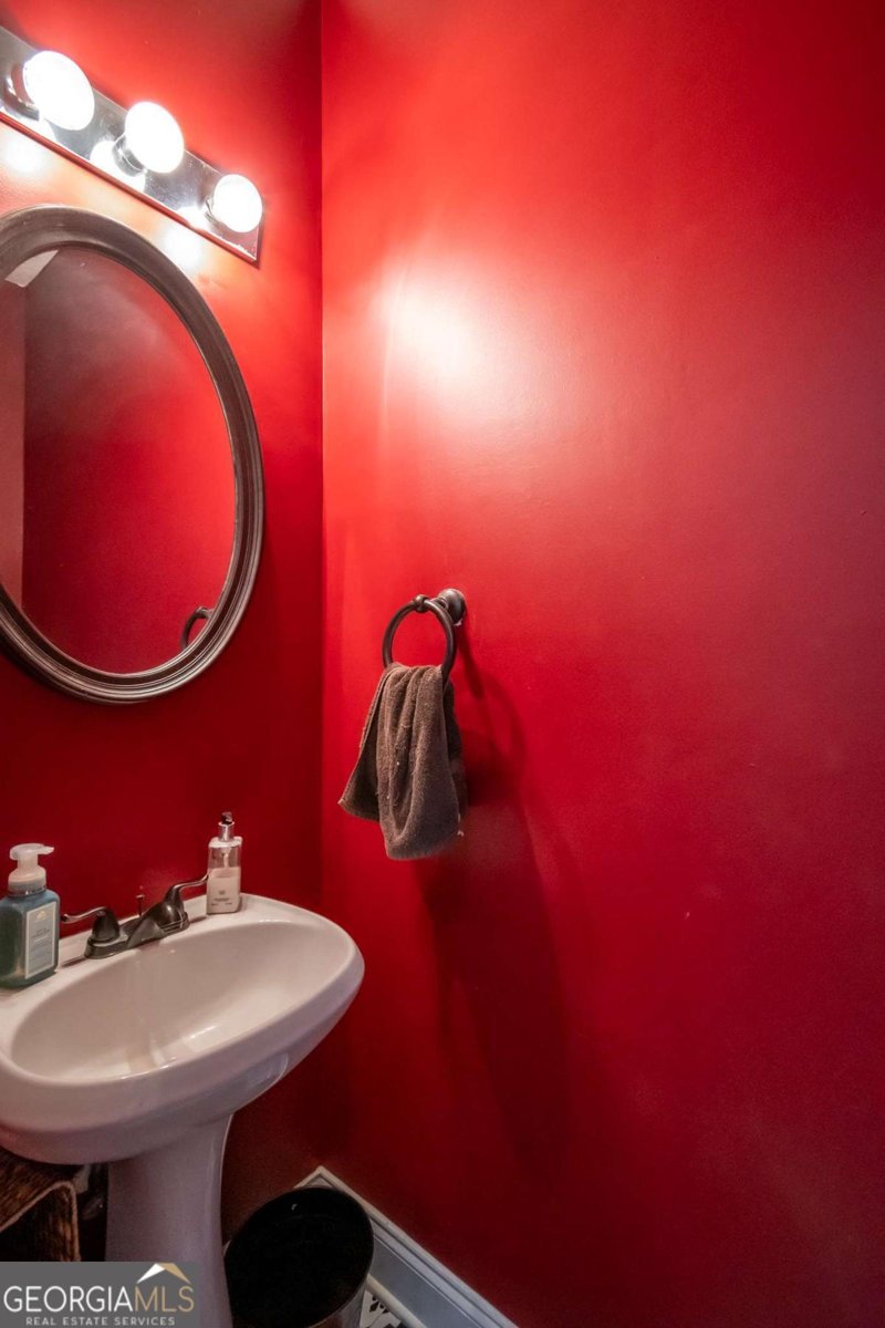 240 Bowden Lane Athens - 28