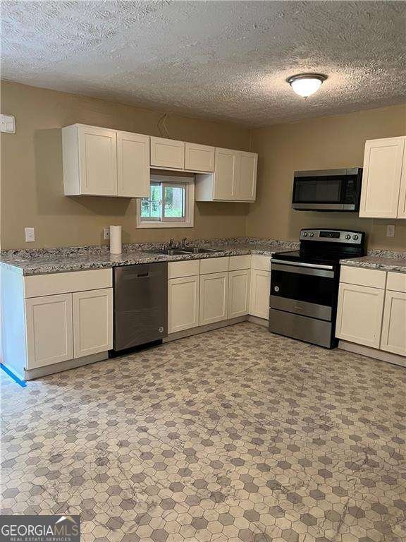 4914 Howard Drive Powder Springs - 3