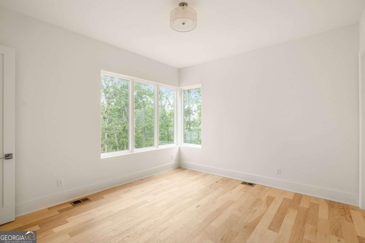 1064 Lupo Loop Chattahoochee Hills - 31