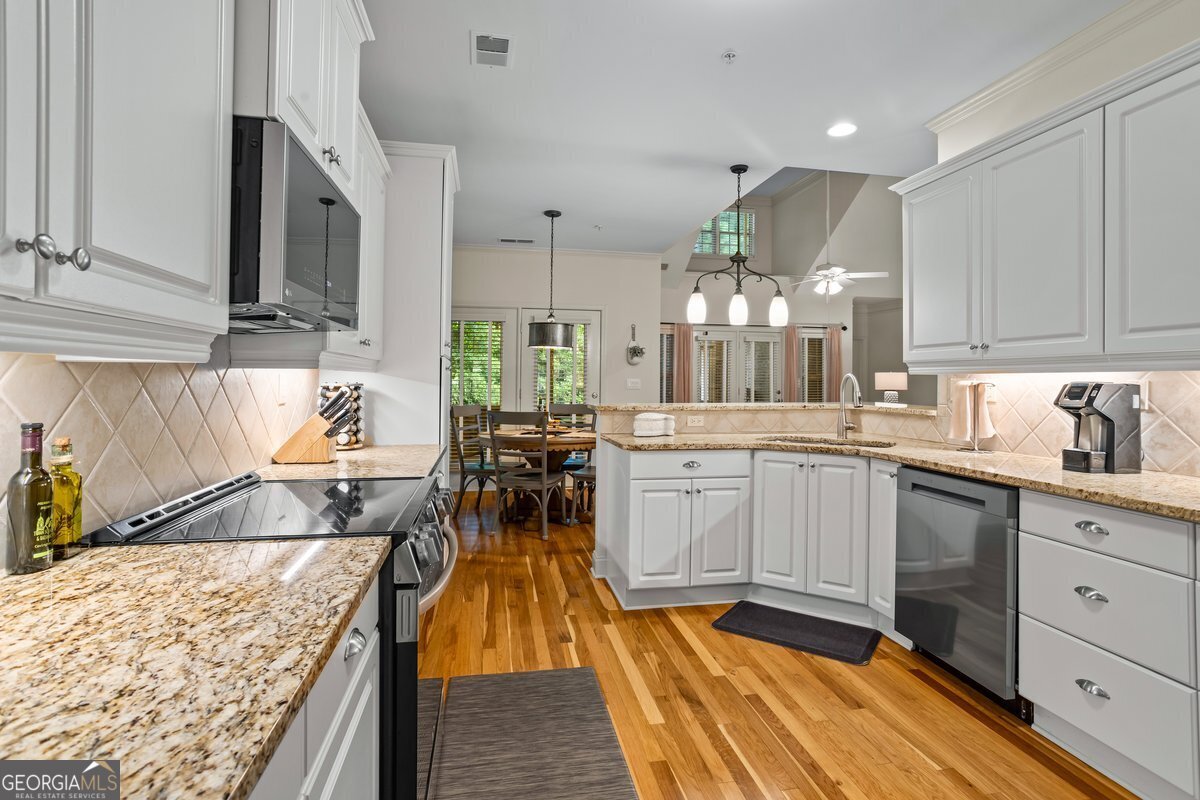 9116 Whispering Pines Circle Covington - 15