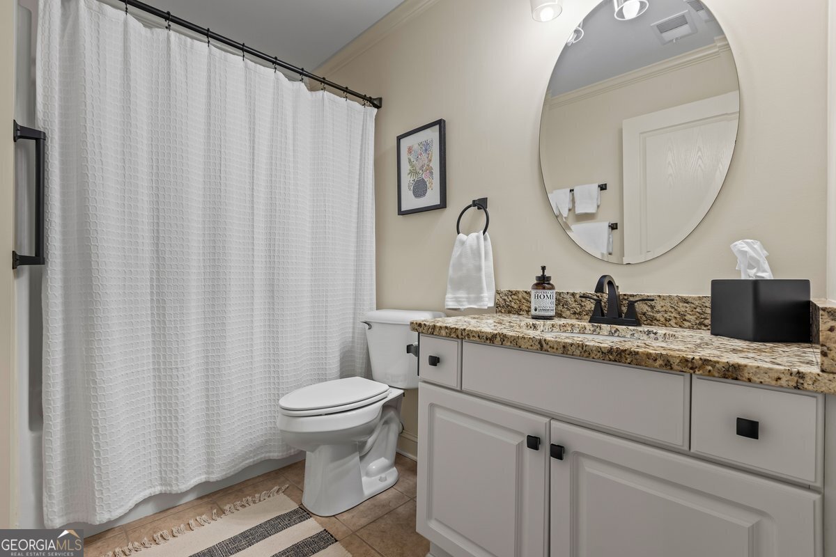 9116 Whispering Pines Circle Covington - 29