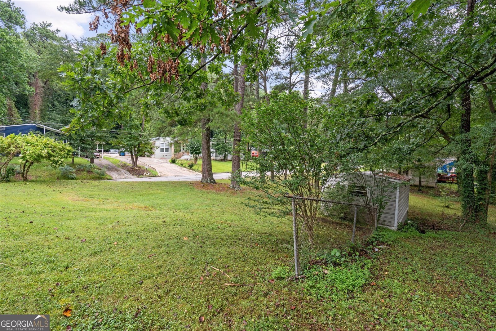 3102 McKenzie Road East Point - 2