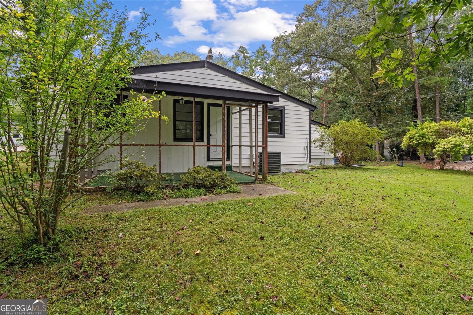 3102 McKenzie Road East Point - 27