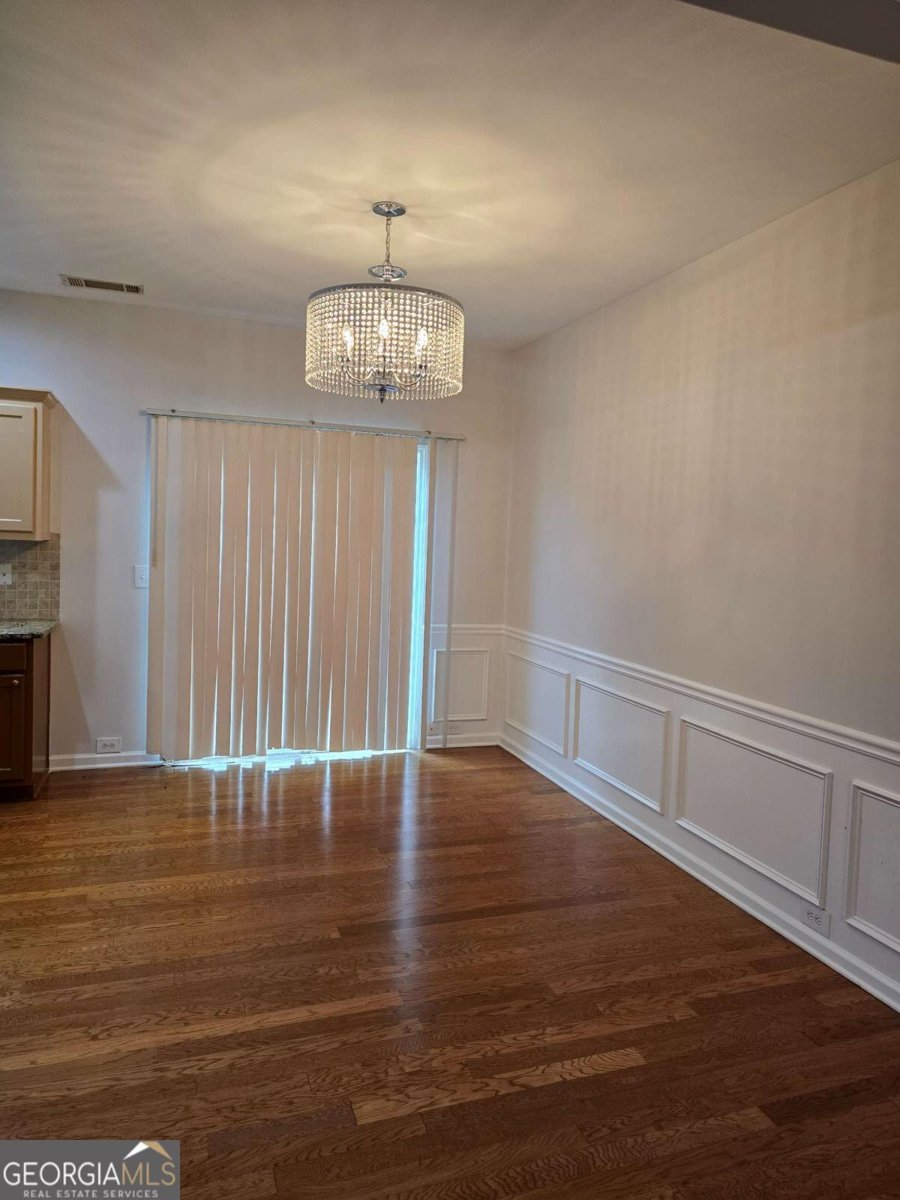 1934 Dilcrest Drive Duluth - 9
