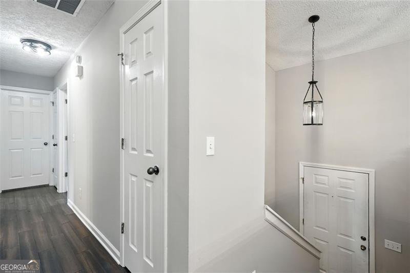 322 WINDING WOODS Woodstock - 3