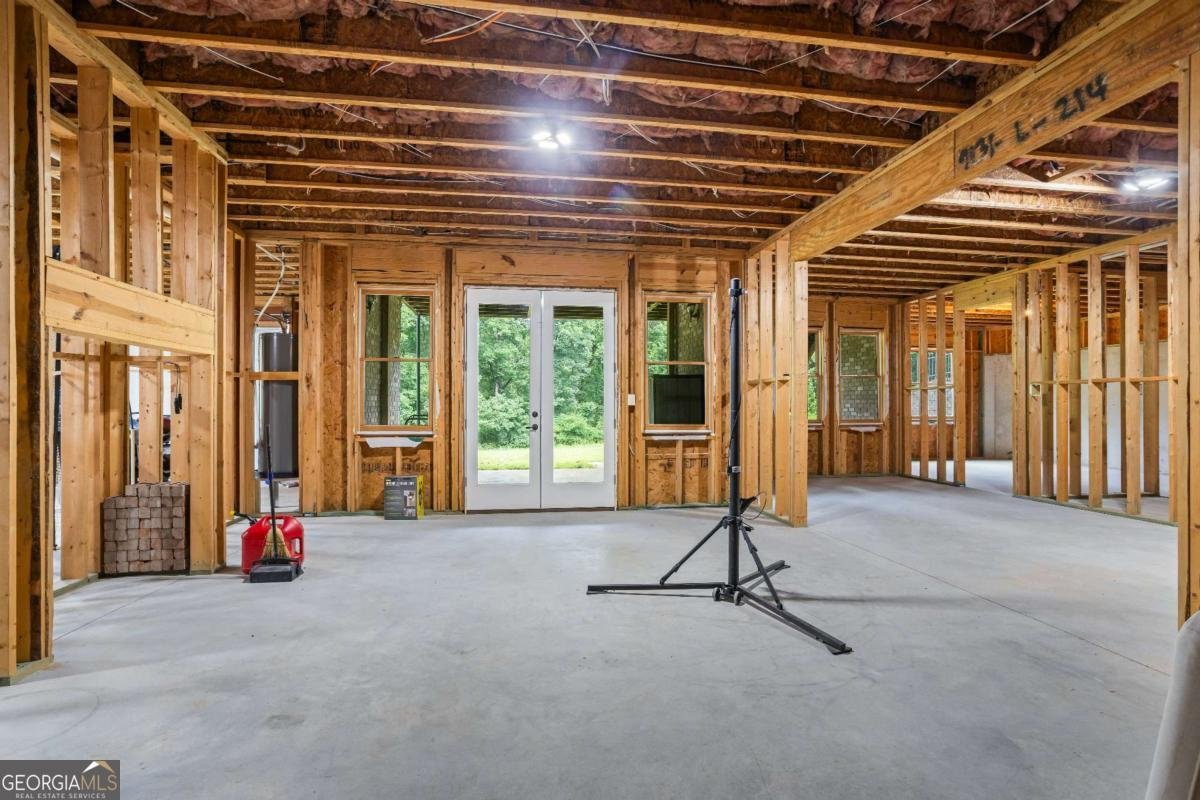 241 Russell Road Lawrenceville - 12