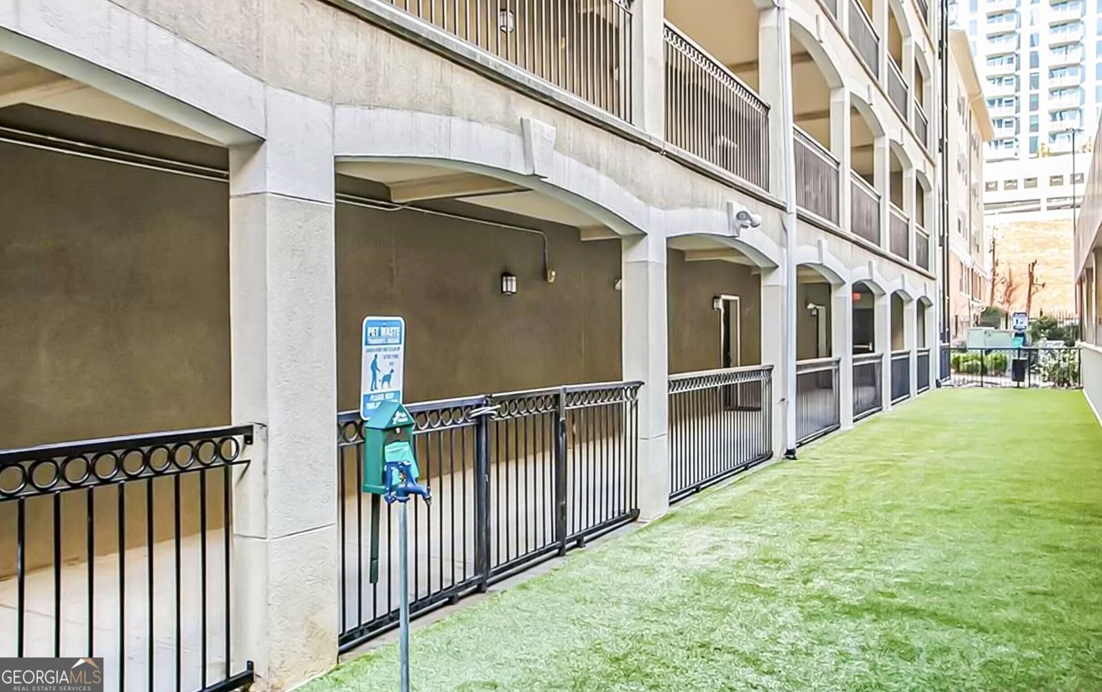 800 Peachtree Street Atlanta - 24