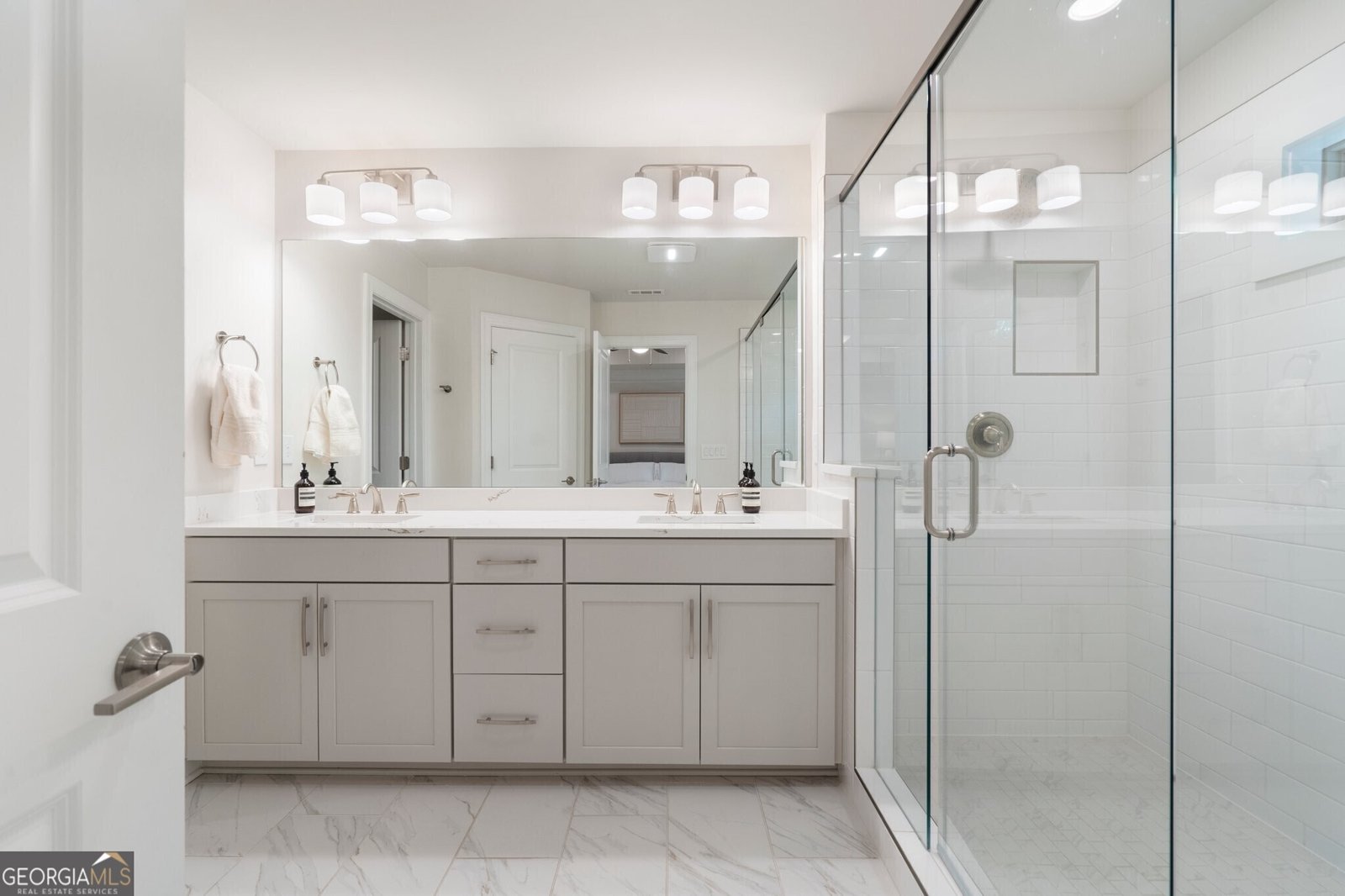 3177 Clairebrooke Avenue Atlanta - 26
