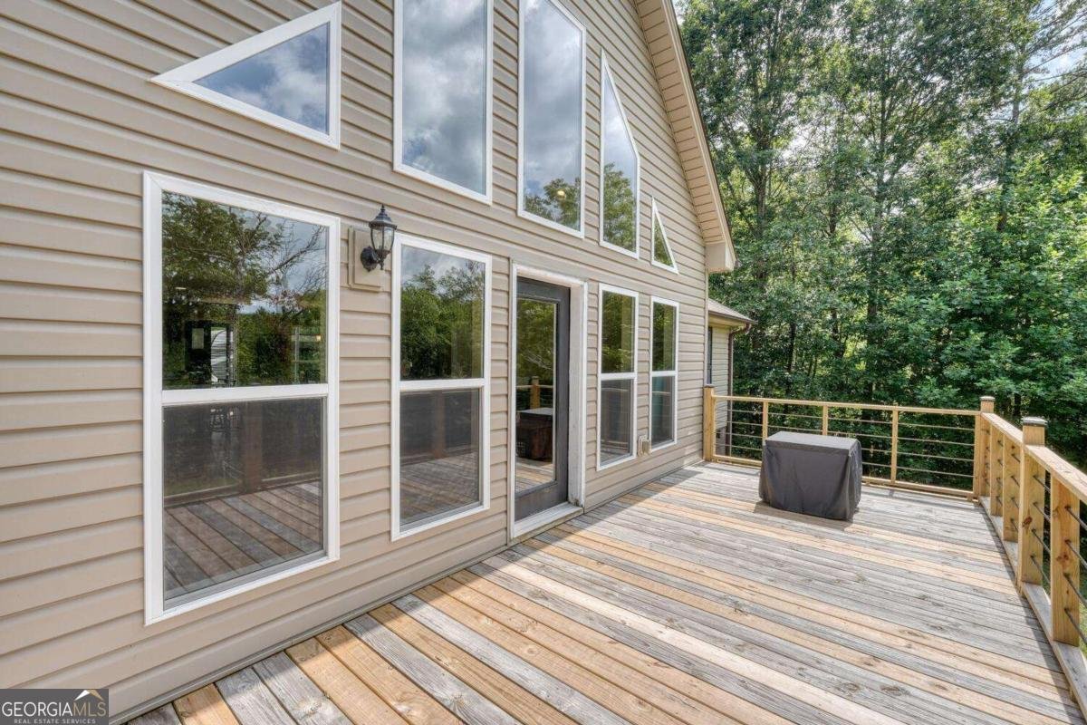 4165 Mobile Road Mccaysville - 27