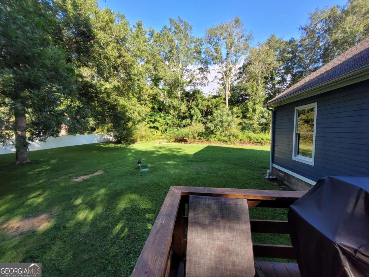 135 Peachtree Street Winterville - 27