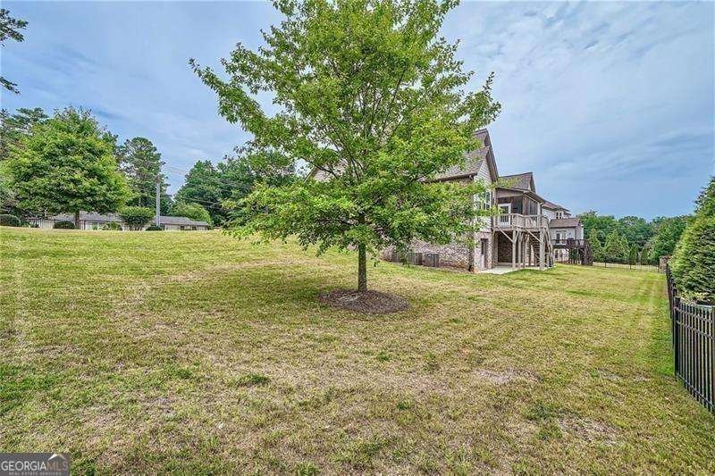 631 MABRY Road Sandy Springs - 22