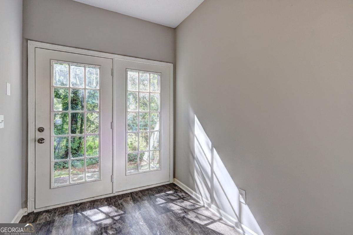 6105 Camden Forrest Court Riverdale - 14