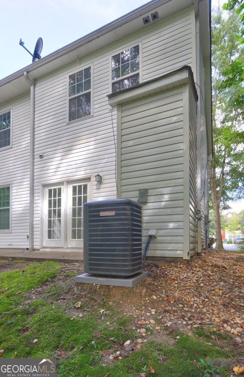 6105 Camden Forrest Court Riverdale - 4