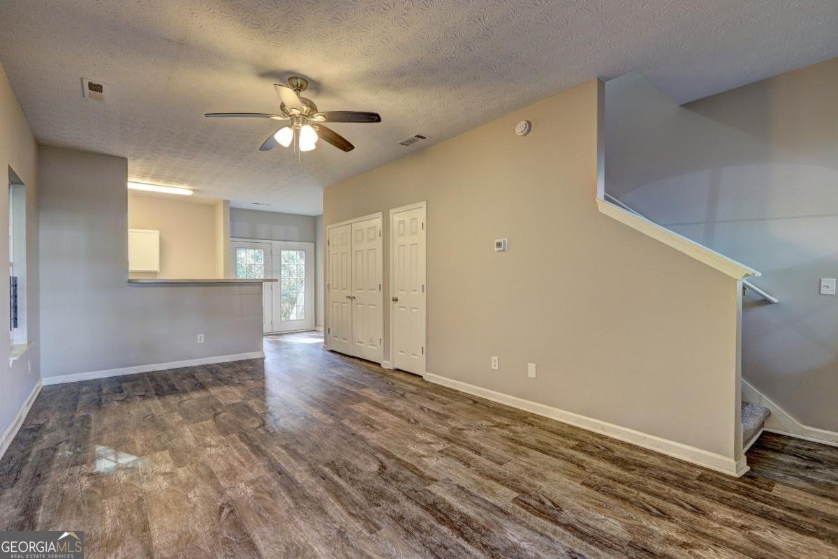 6105 Camden Forrest Court Riverdale - 8