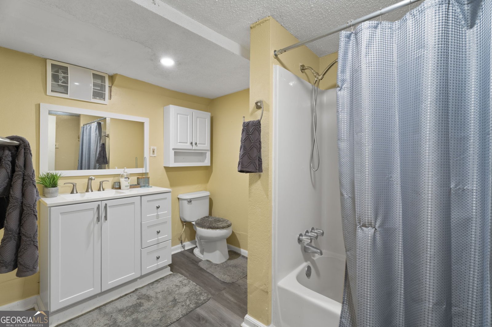 2126 Connally Drive East Point - 25
