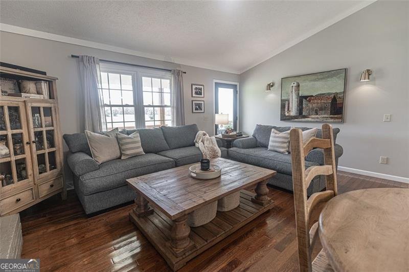 1337 ABRAMS Silver Creek - 11