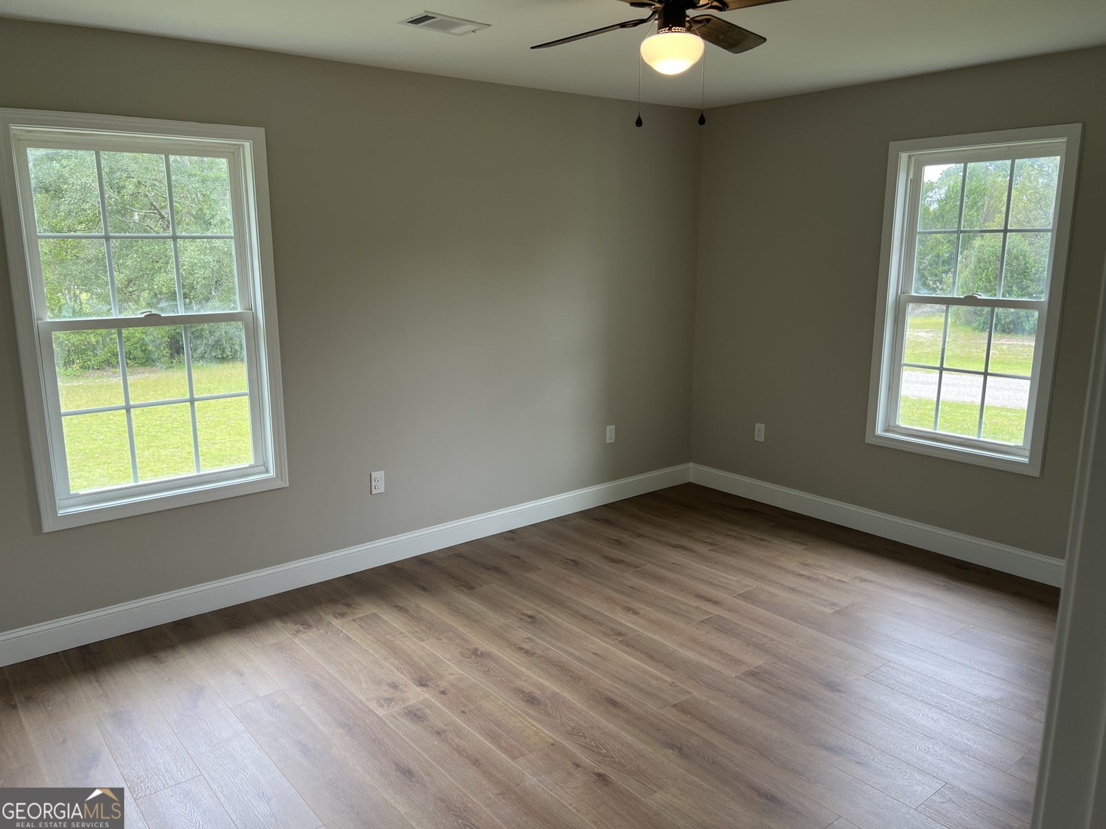 615 Railroad Avenue Stillmore - 18