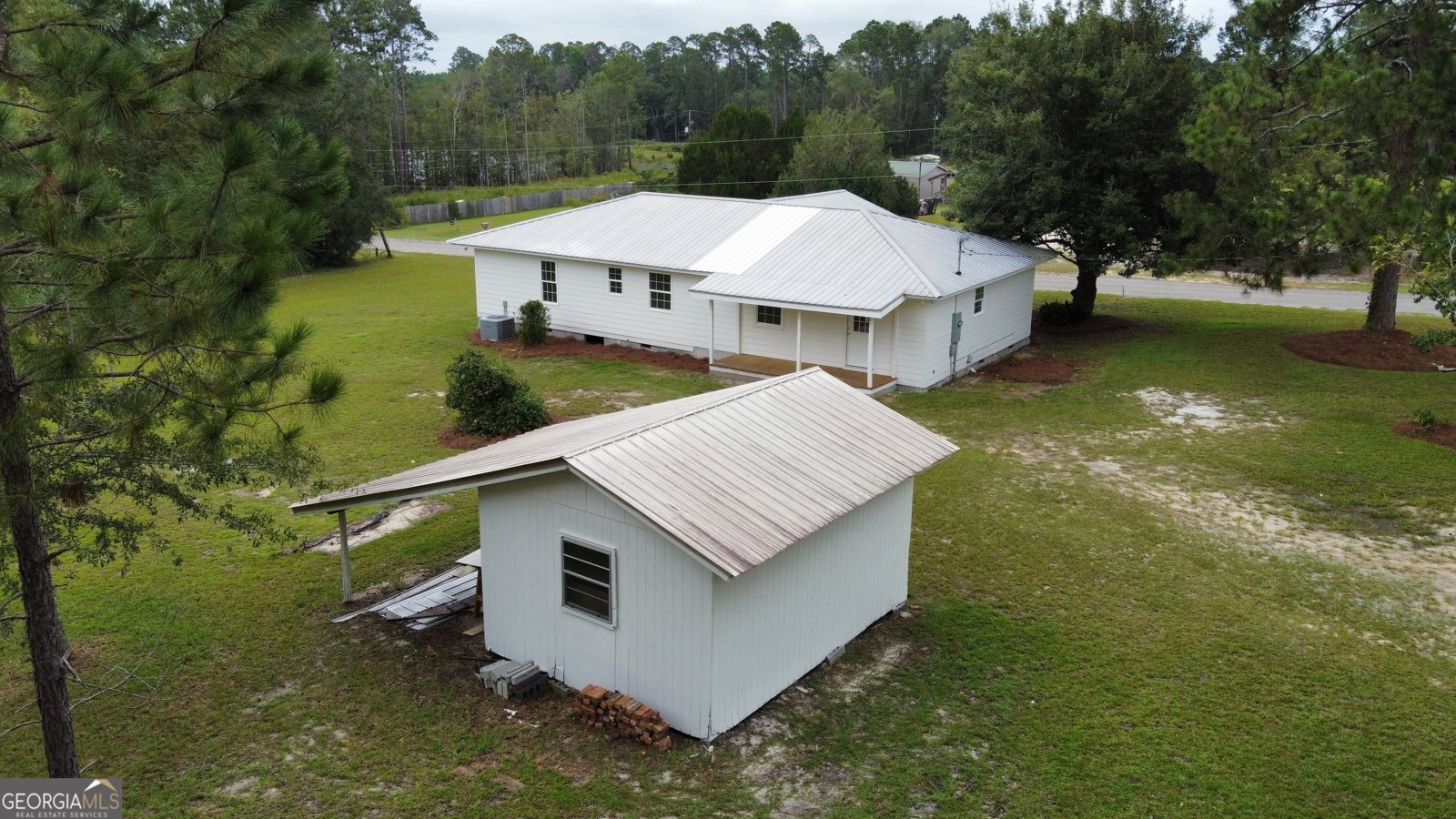 615 Railroad Avenue Stillmore - 4