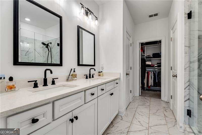 6635 Beacon Drive Sandy Springs - 24