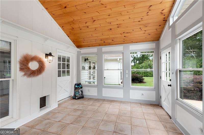 195 Thistlewood Lane Roswell - 19