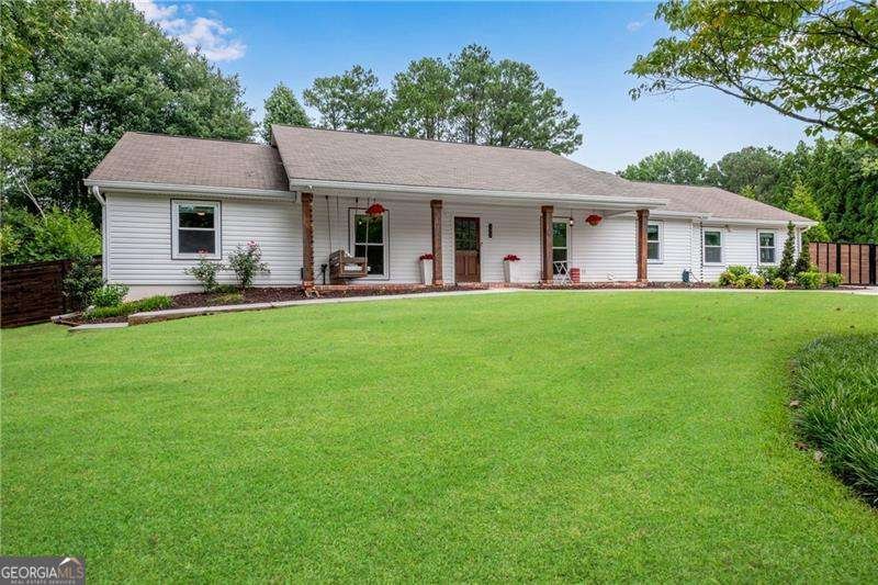 195 Thistlewood Lane Roswell - 2