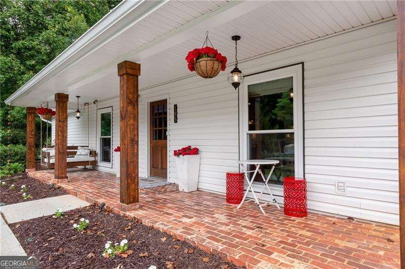 195 Thistlewood Lane Roswell - 4