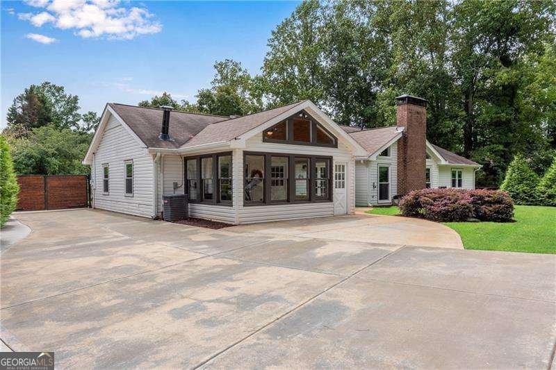 195 Thistlewood Lane Roswell - 47