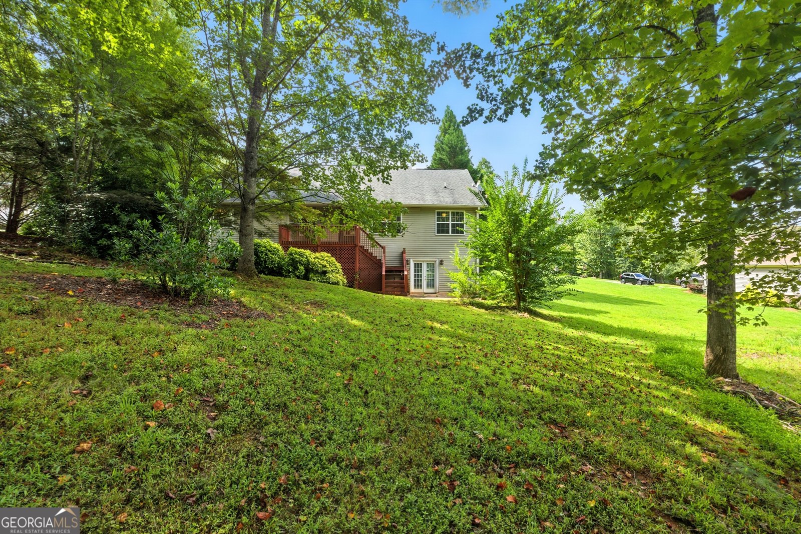 128 Crest Winds Drive Clarkesville - 37