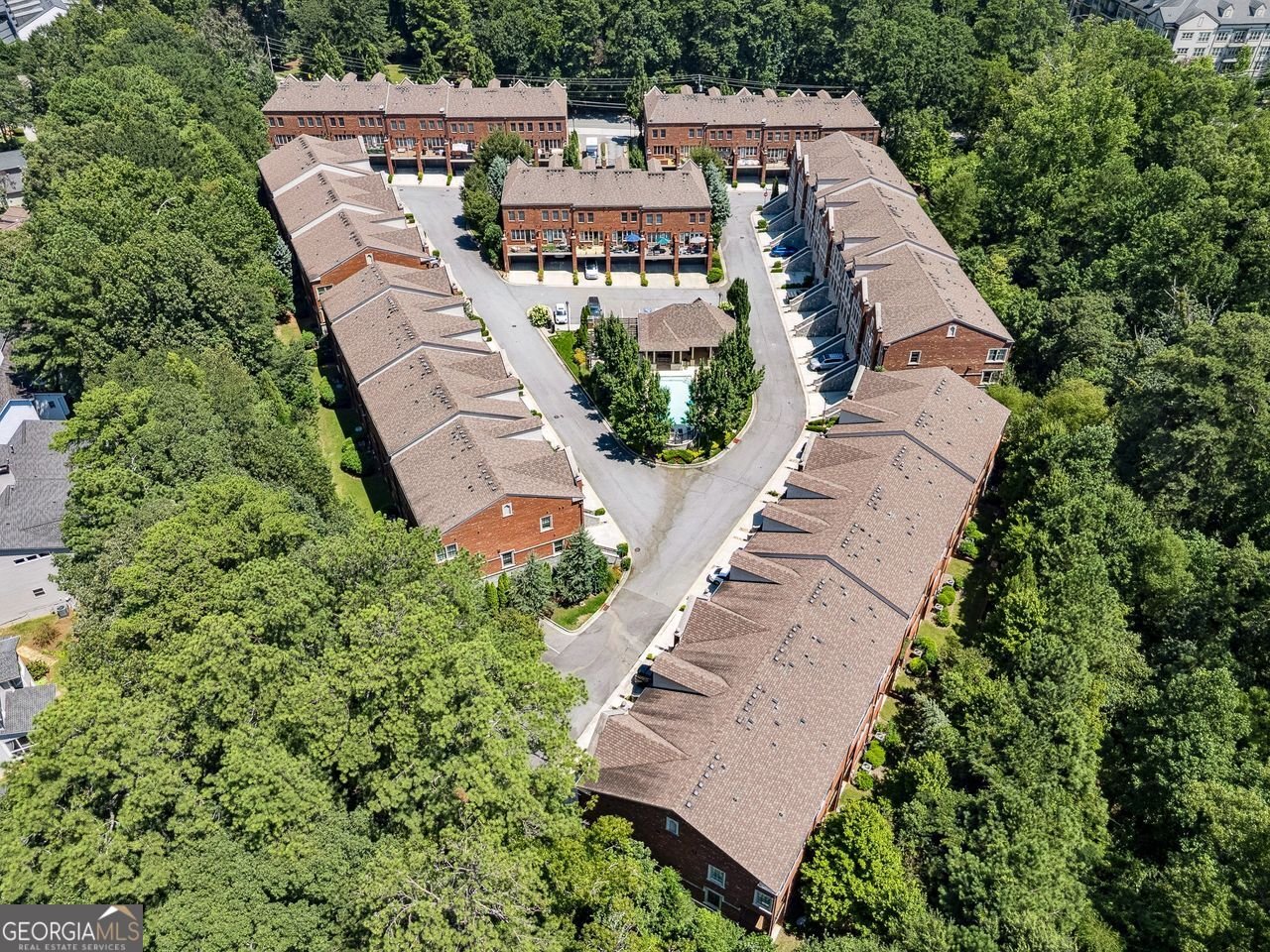 2960 SAVOY Way Brookhaven - 39