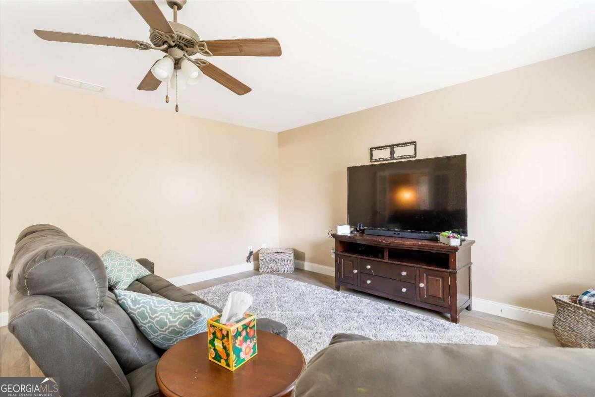812 Brown Thrasher Way Bremen - 11