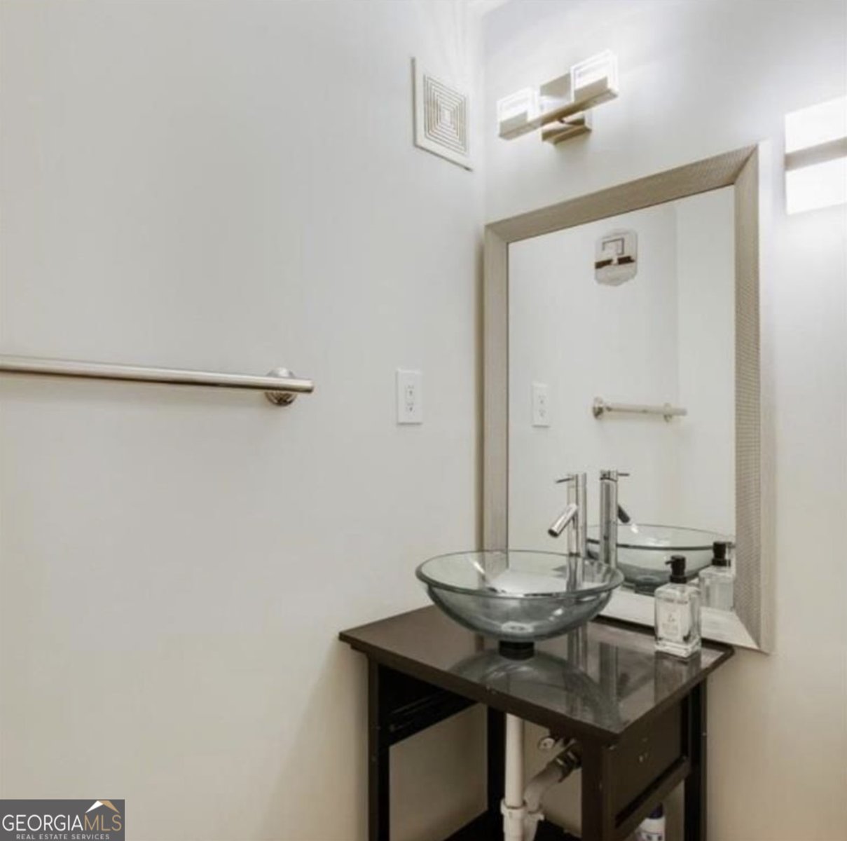 3958 Stratford Road Atlanta - 3