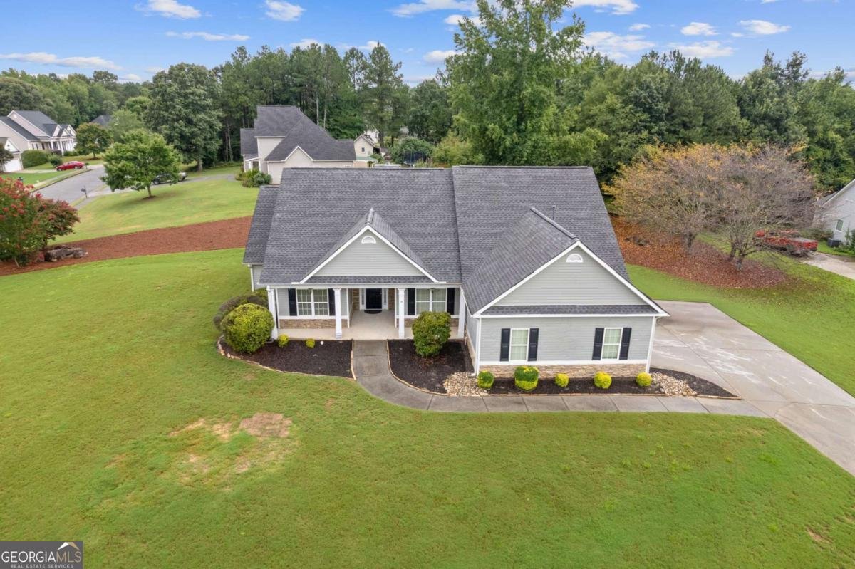 1162 Mason Lee Place Loganville - 37