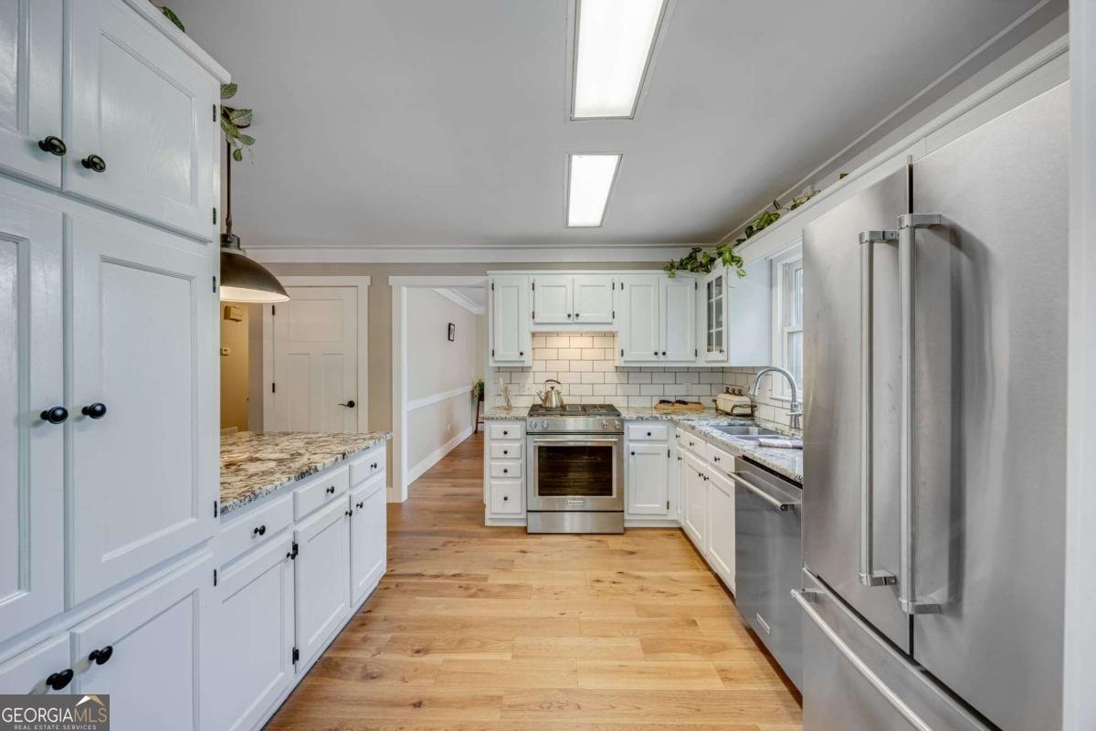 3075 Stillwater Drive Gainesville - 20