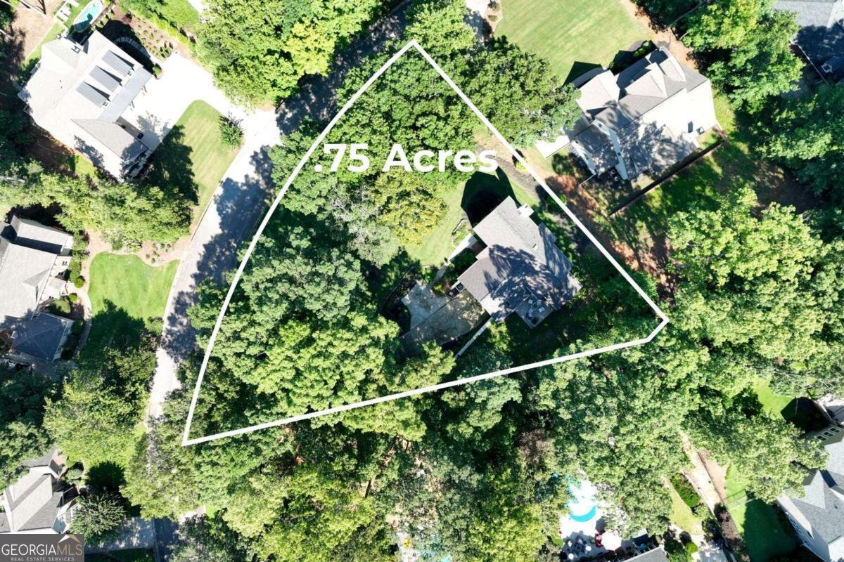 3075 Stillwater Drive Gainesville - 39